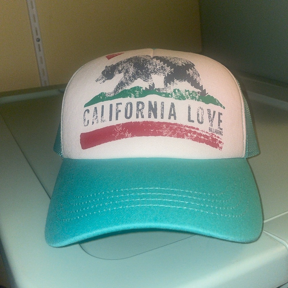 BILLABONG California Love Trucker Hat